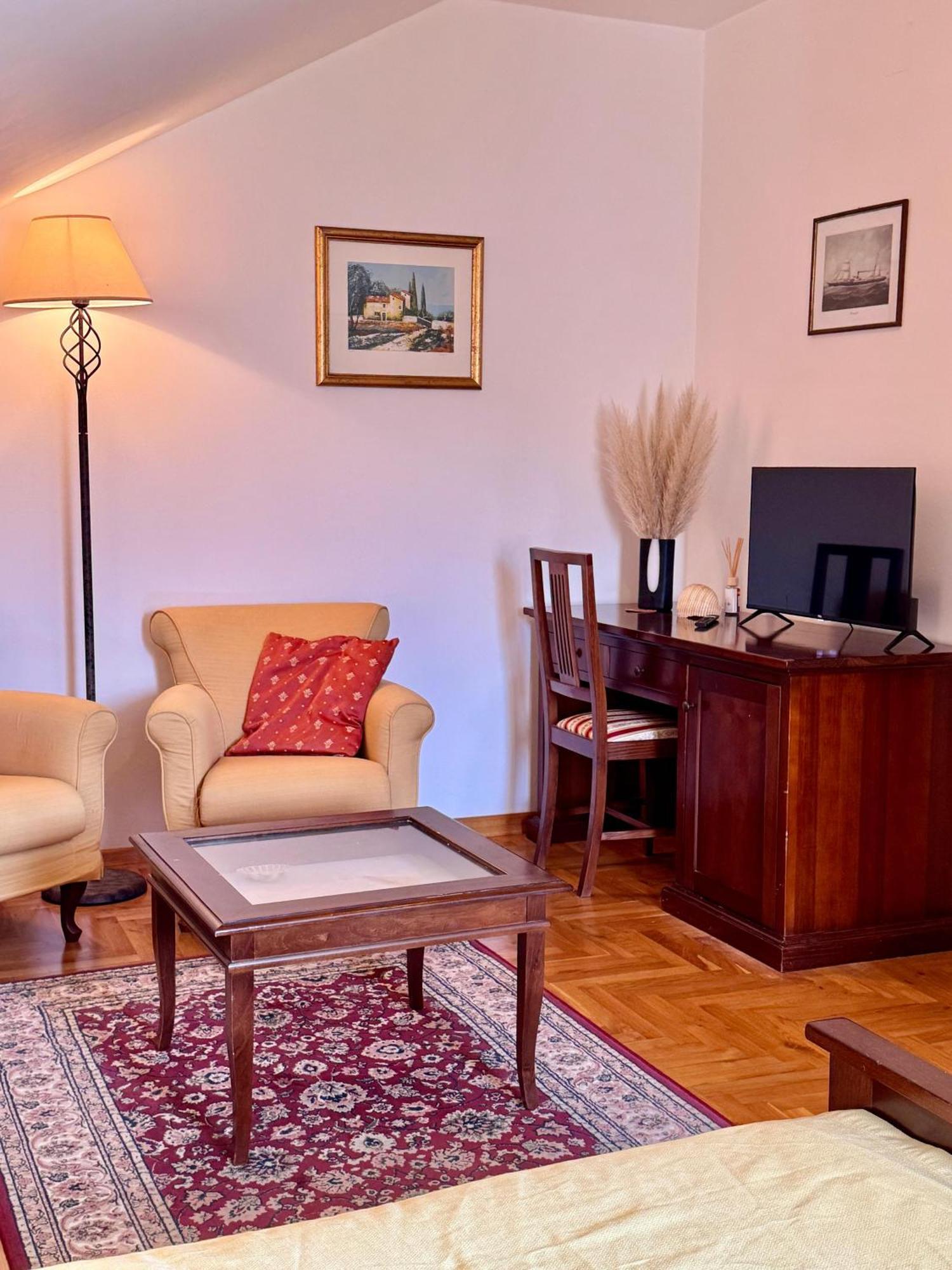 Villa Rava Hotel & Restaurant Kültér fotó